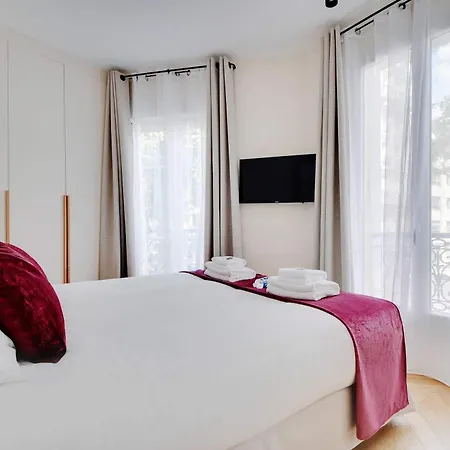 Cozy Entire Near The Eiffel Tower
