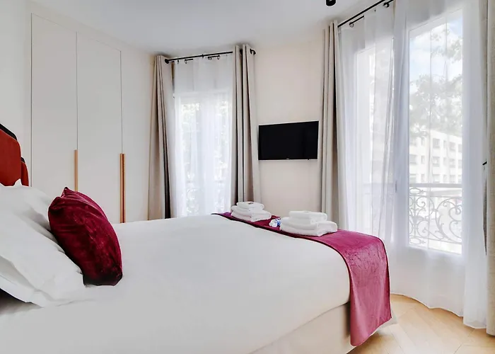 Cozy Entire Near The Eiffel Tower